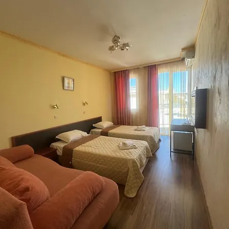 Bhm Hotel 3*